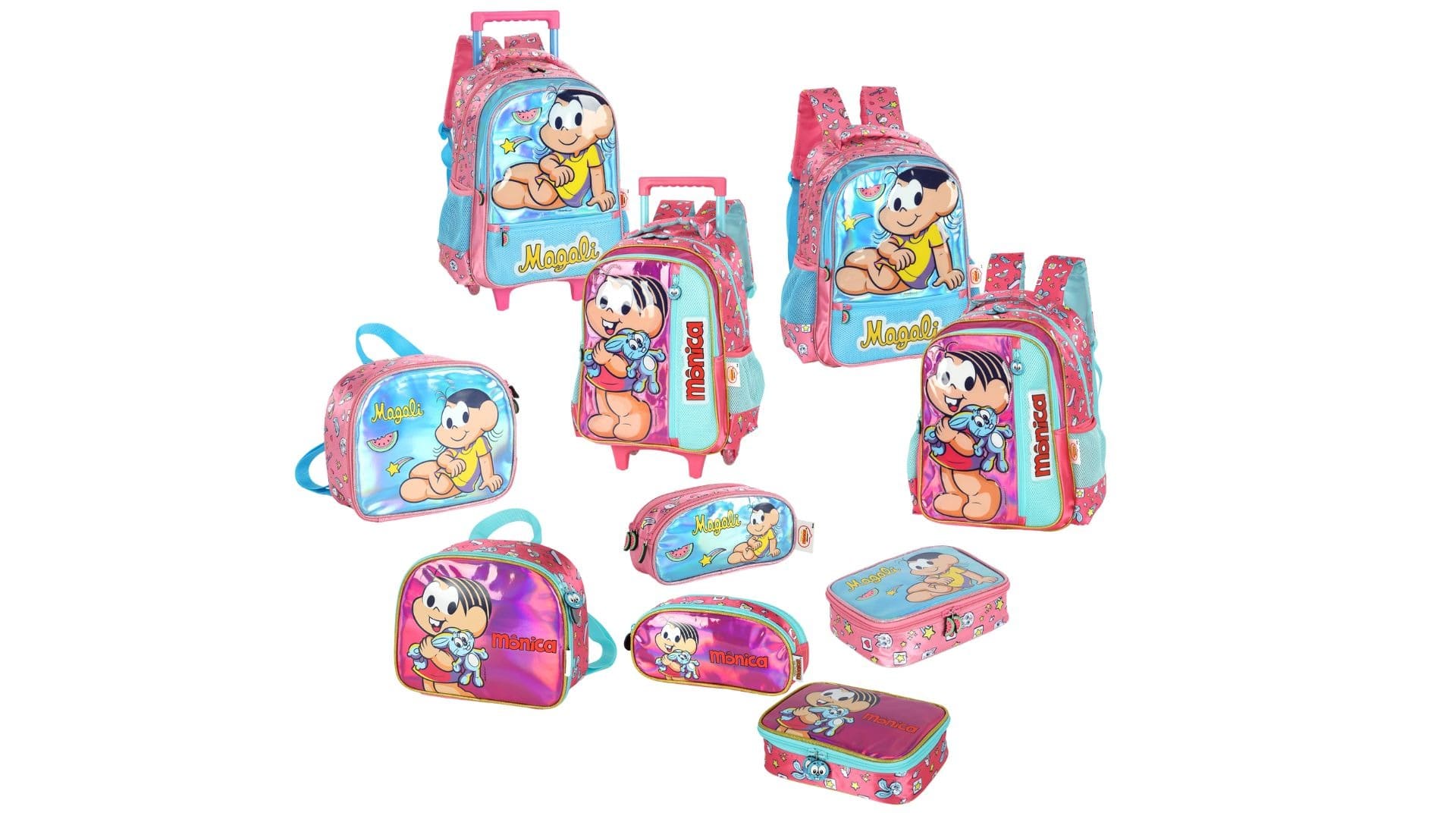 Coleção de mochilas e estojos da Turma da Mônica, com design holográfico rosa e azul claro, destacando as personagens Mônica e Magali.